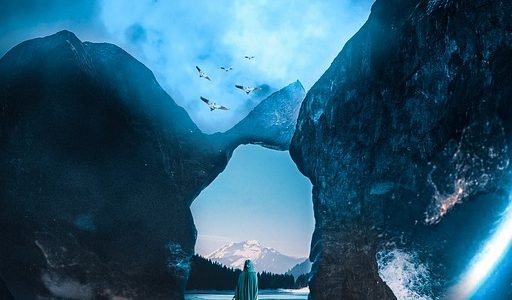 insight into the new moon with psychic medium astro-numerologist Samantha Jayne